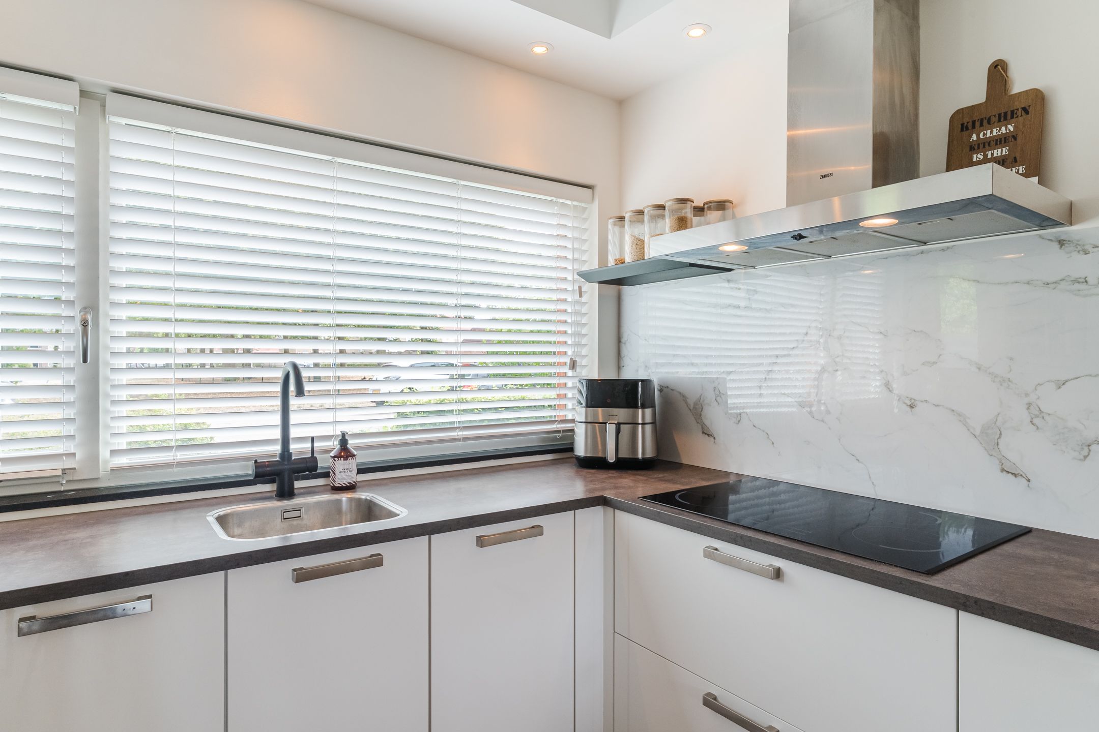 Foto 21 van Volmolenplein 2-A