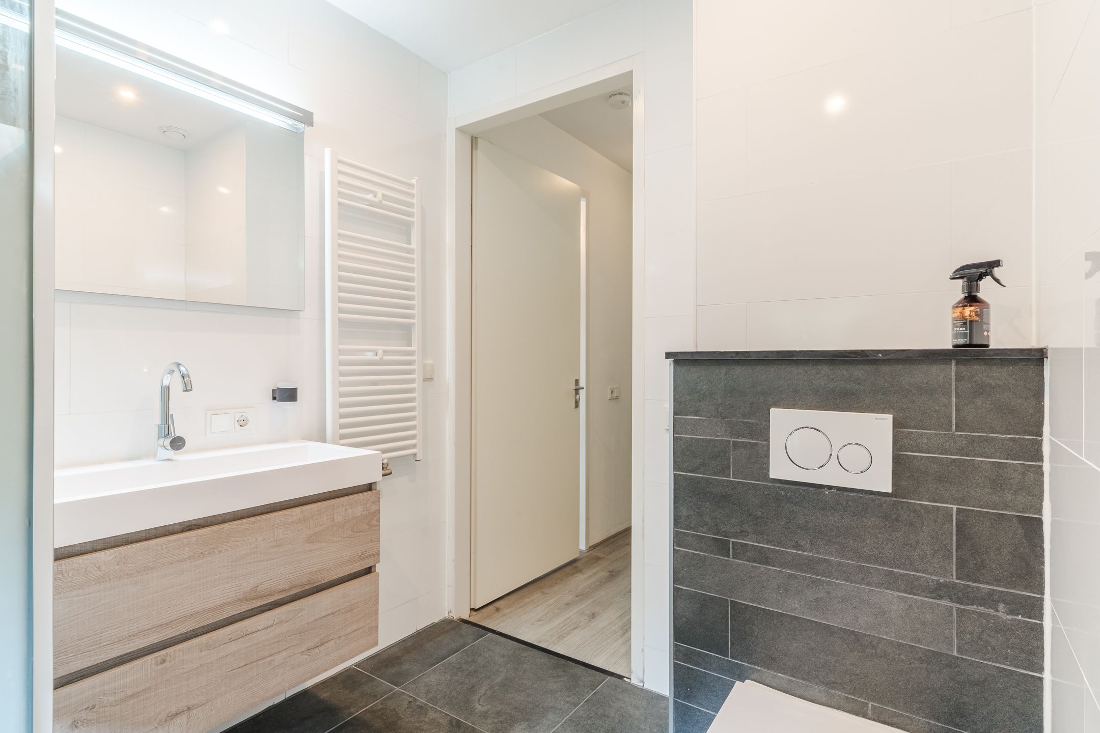 Foto 33 van Volmolenplein 2-A