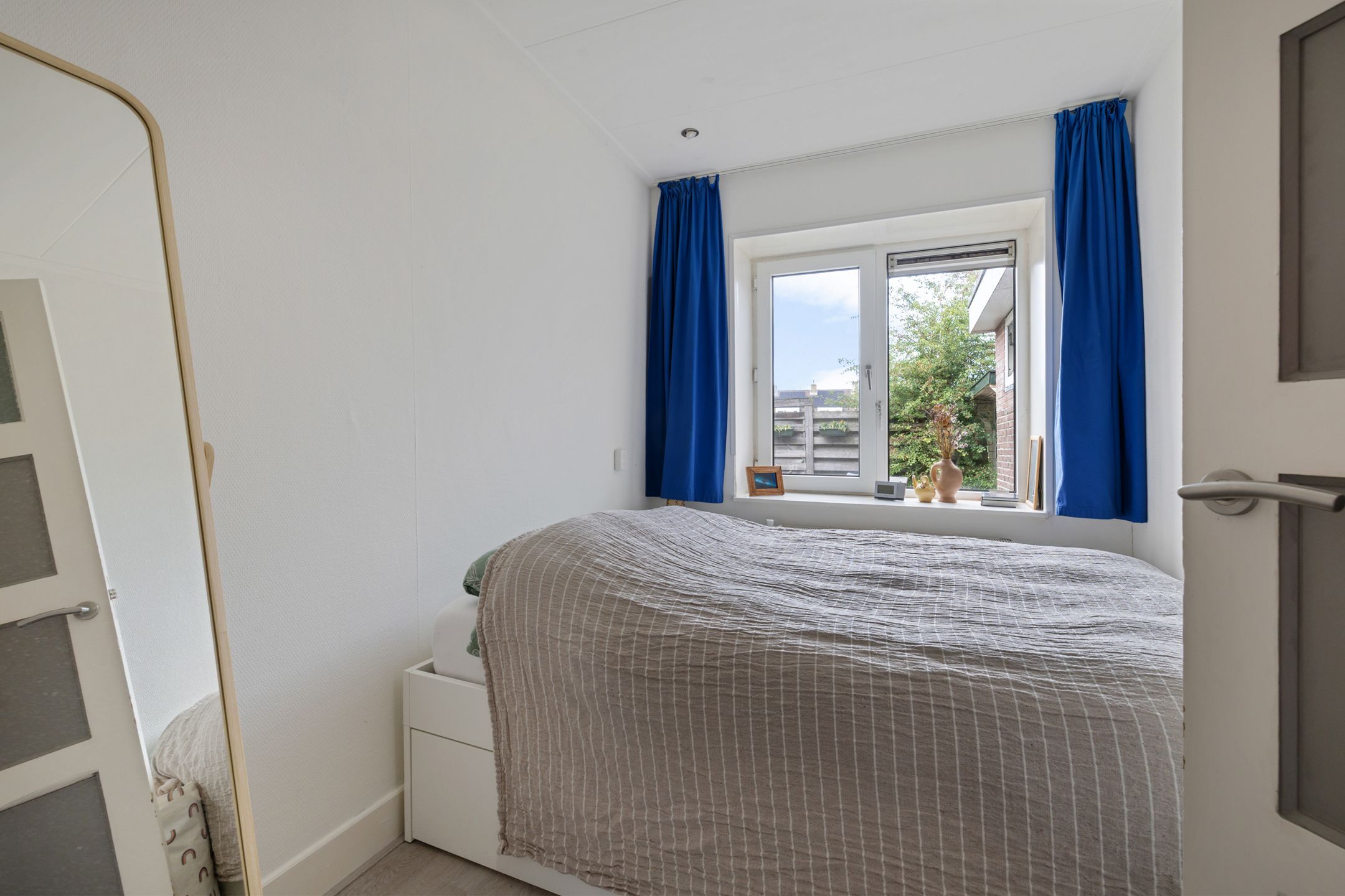 Foto 12 van Frederik Hendrikstraat 33