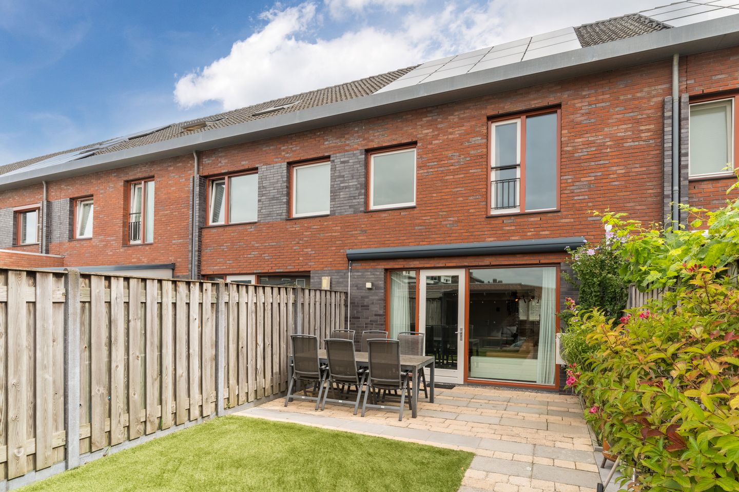 Foto 50 van Volmolenplein 2-A