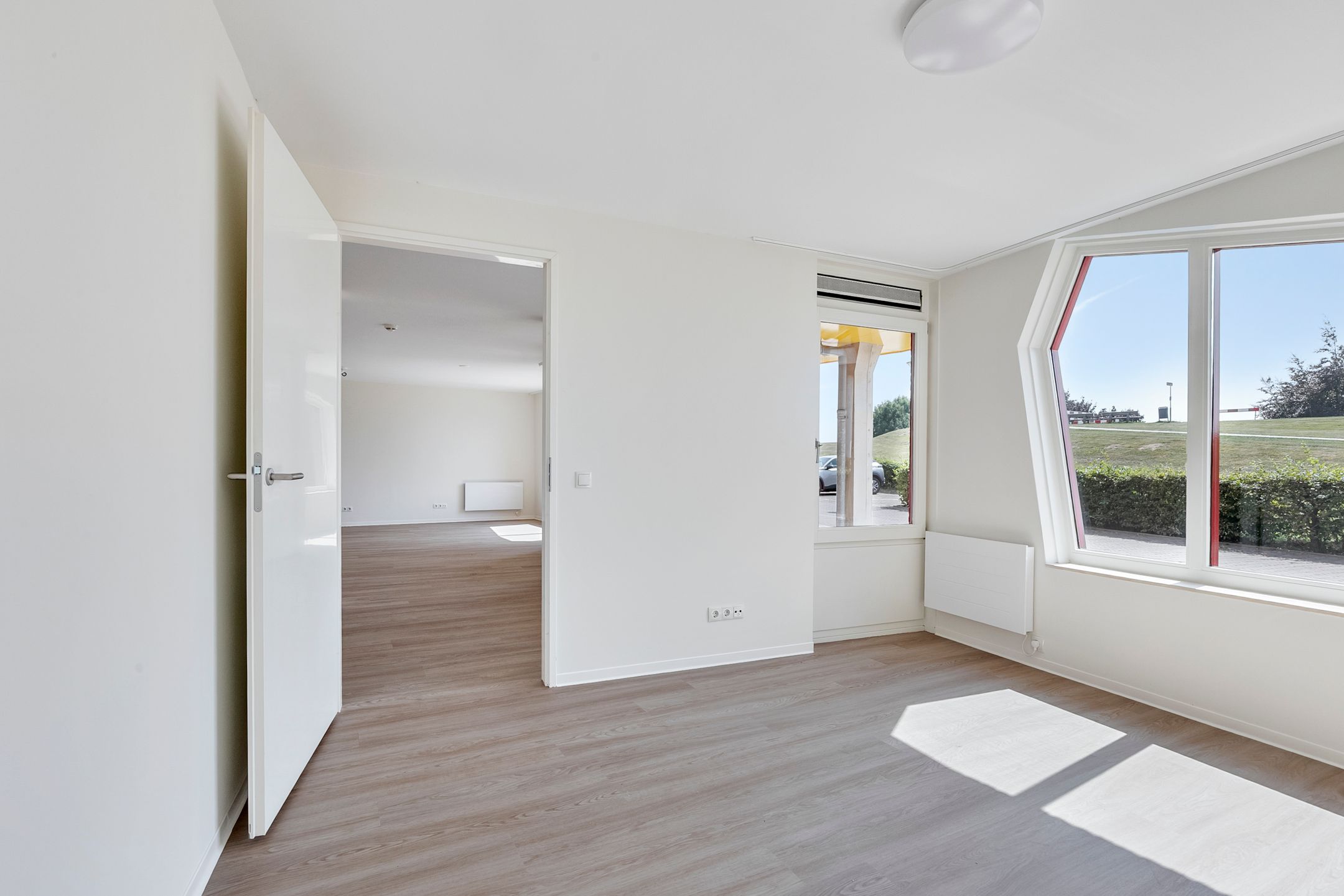 Foto 12 van Burgemeester Daalderopstraat 4-001