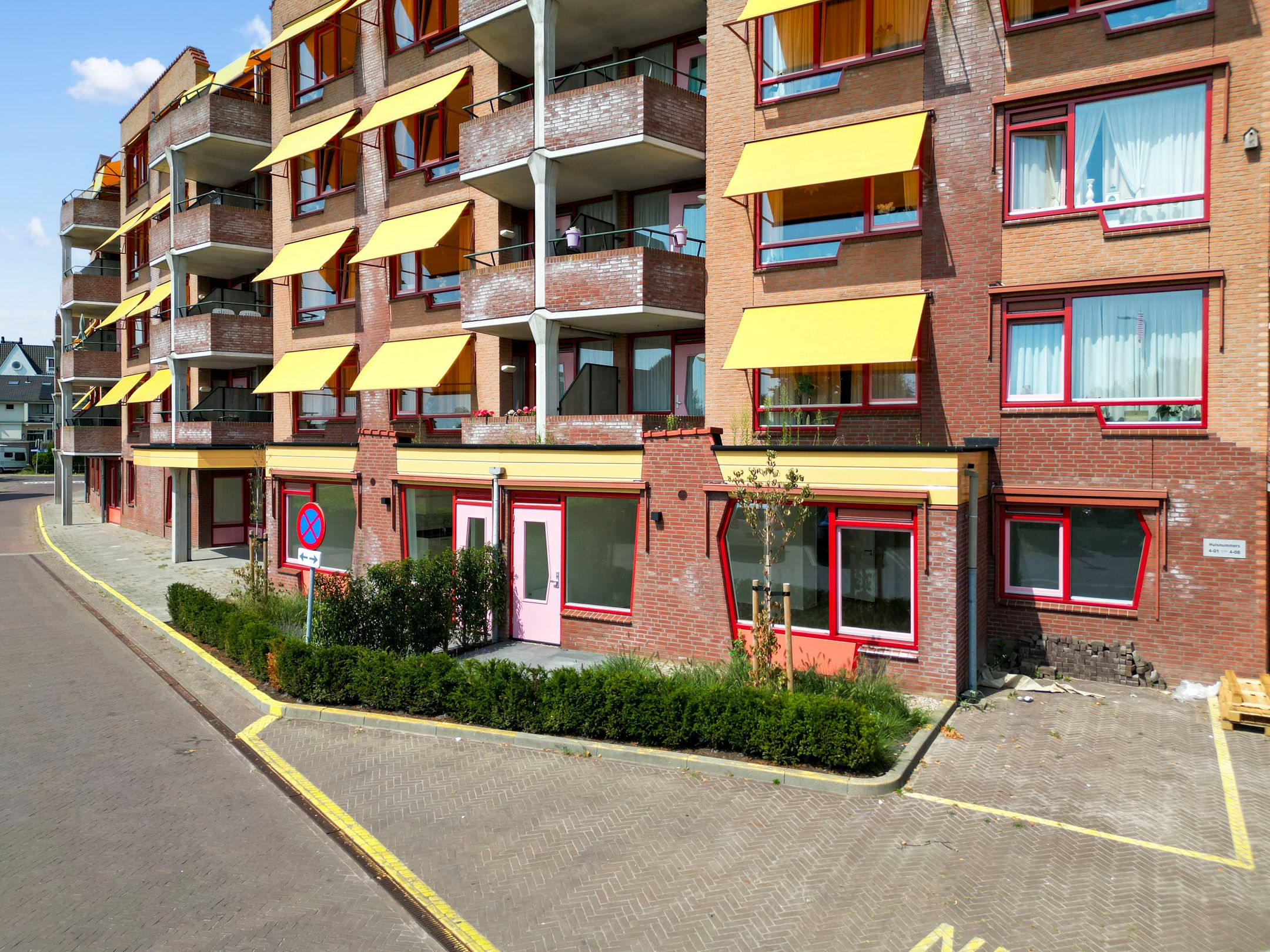 Foto 18 van Burgemeester Daalderopstraat 4-001