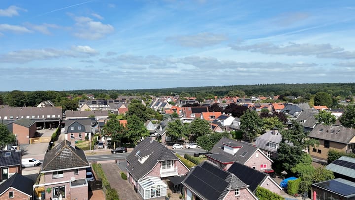 Foto 12 van Veenendaalsestraatweg 18