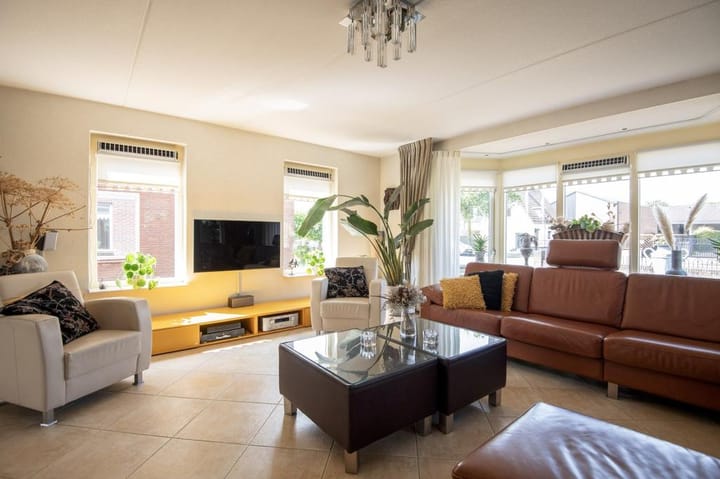 Foto 18 van Veenendaalsestraatweg 18