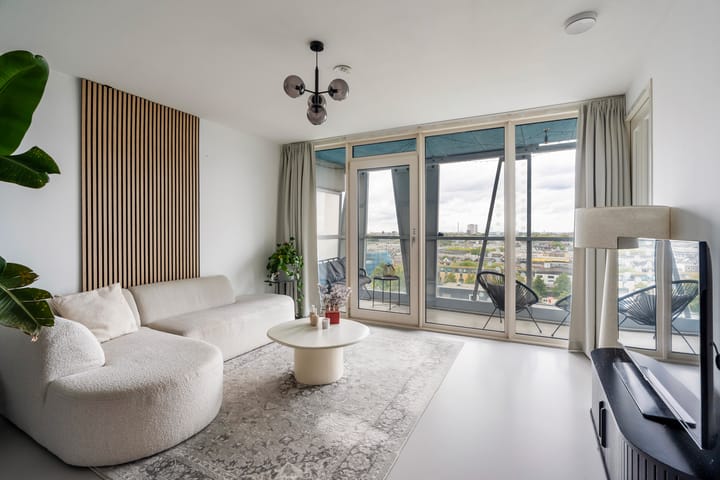 Foto 7 van Kruisplein 748