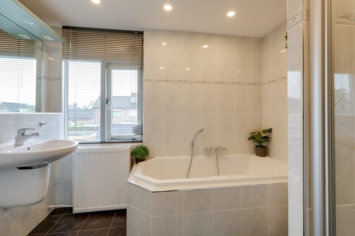 Photo 35 of Angeroyen 7