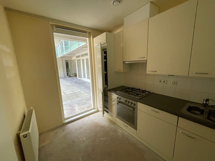 Photo 5 of Arent Janszoon Ernststraat 1027