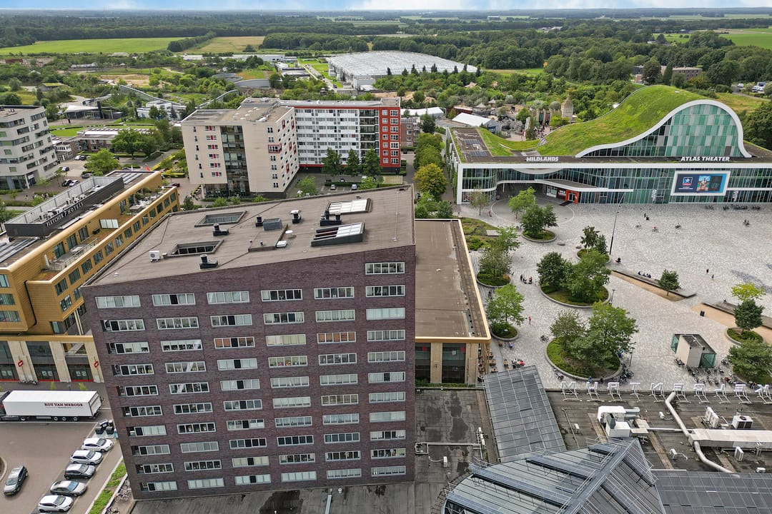 Photo 2 of Willinkplein 165