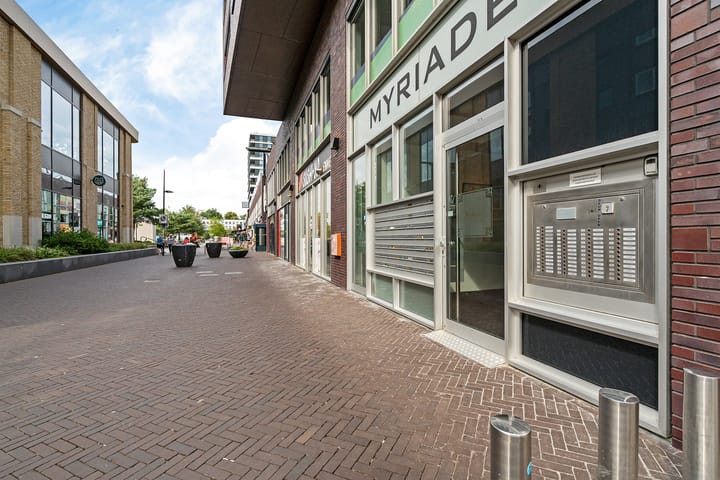 Photo 7 of Willinkplein 165