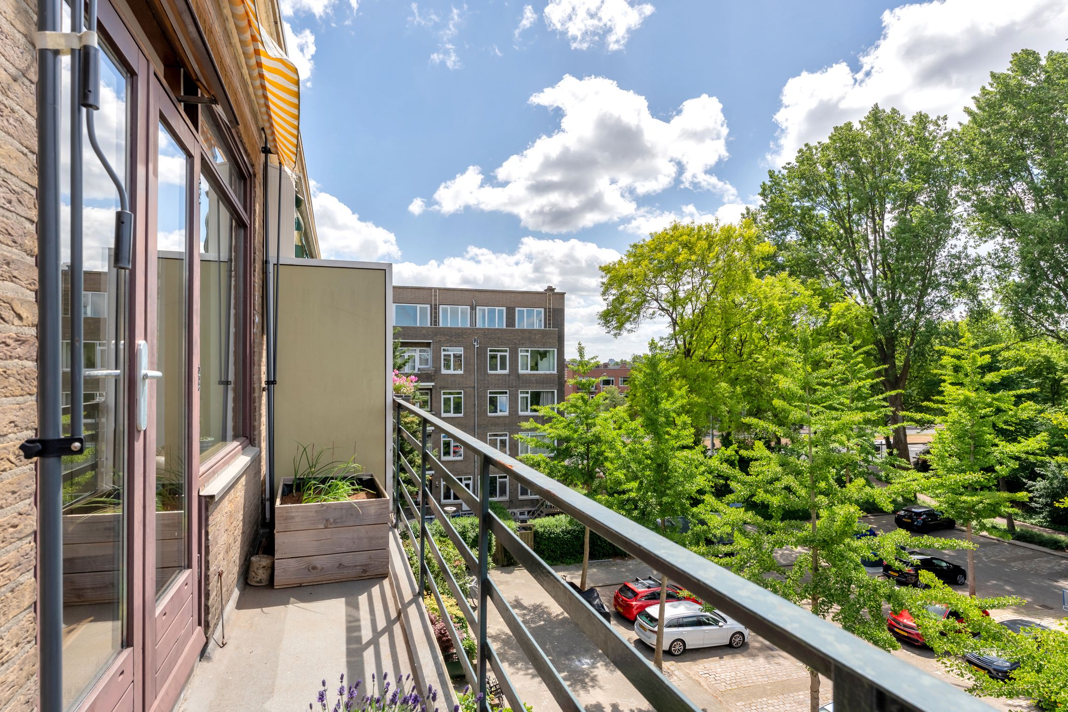 Foto 33 van Vroesenlaan 51-C