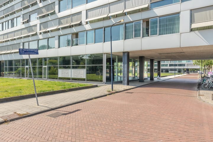 Foto 42 van Jan van Zutphenstraat 539