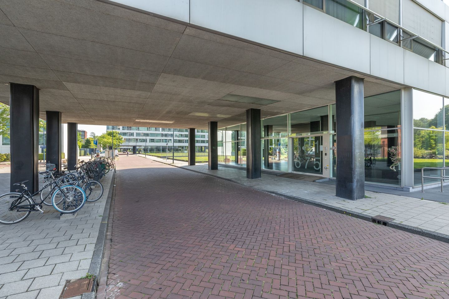 Photo 44 of Jan van Zutphenstraat 539