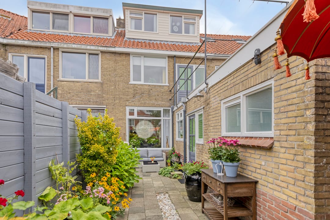 Foto 2 van Azaleastraat 85