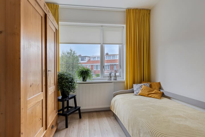 Foto 19 van Azaleastraat 85