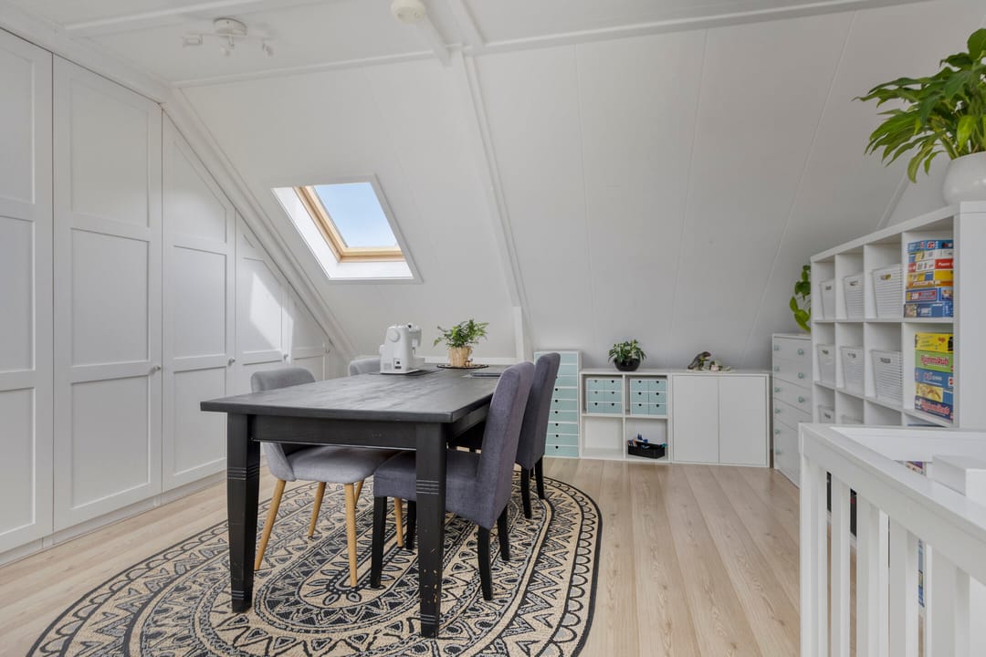 Foto 23 van Azaleastraat 85