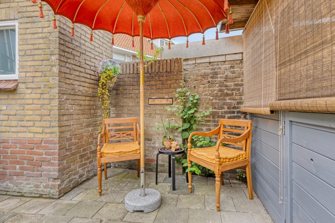 Foto 28 van Azaleastraat 85