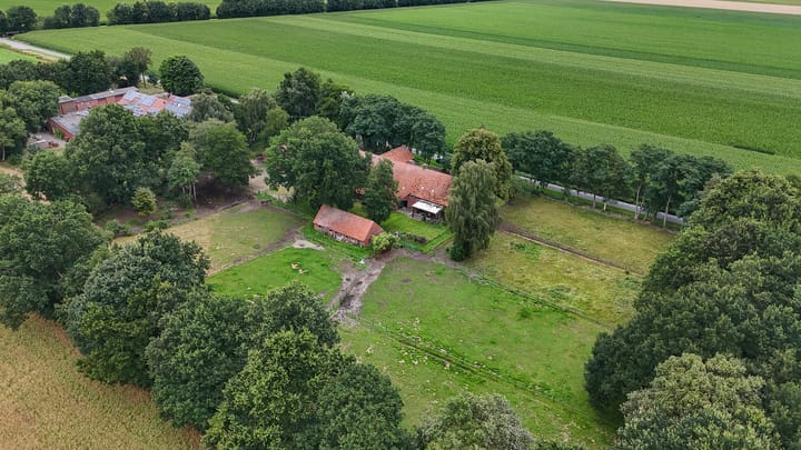 Photo 106 of Grenzweg 5