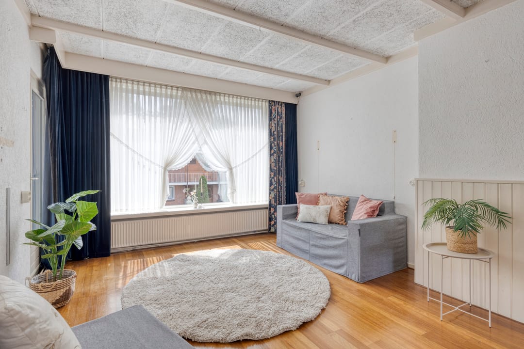 Photo 2 of Dr. Van Damstraat 174