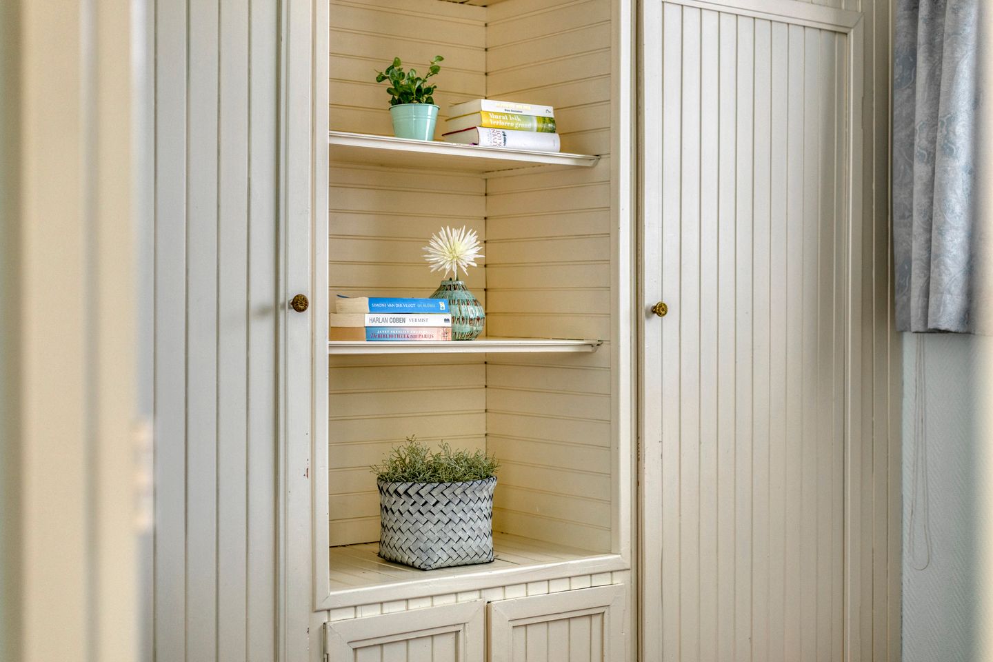 Photo 29 of Dr. Van Damstraat 174