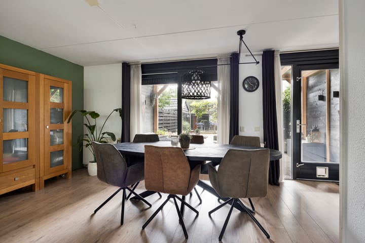 Foto 10 van Regimentslaan 13