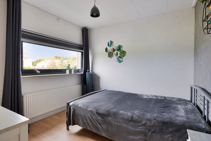 Foto 26 van Regimentslaan 13