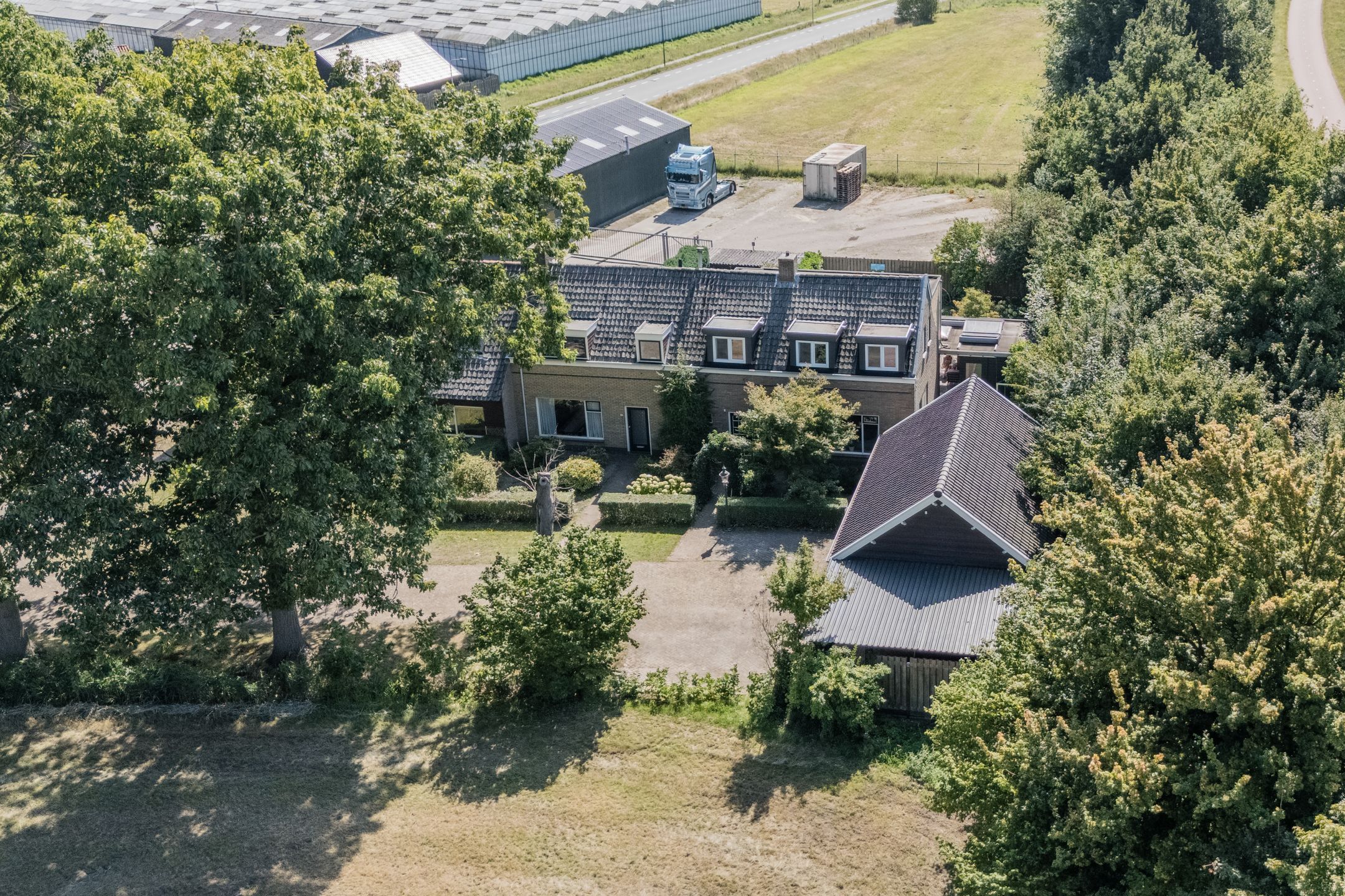 Photo 3 of Posthoorn 4