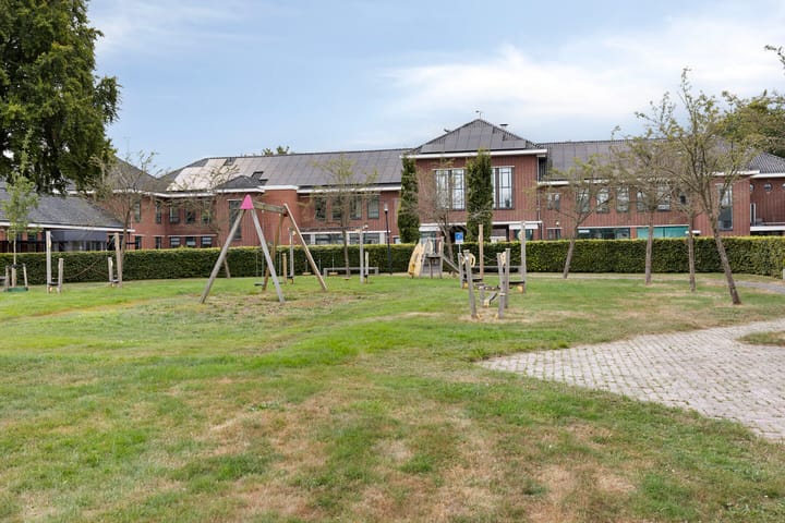 Foto 44 van Regimentslaan 13