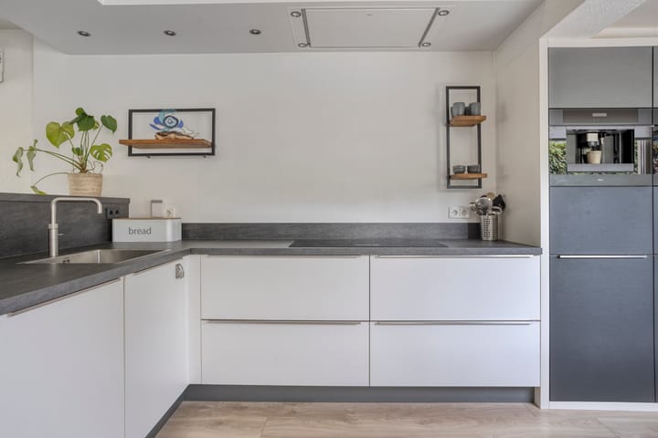 Photo 13 of Zwette 6