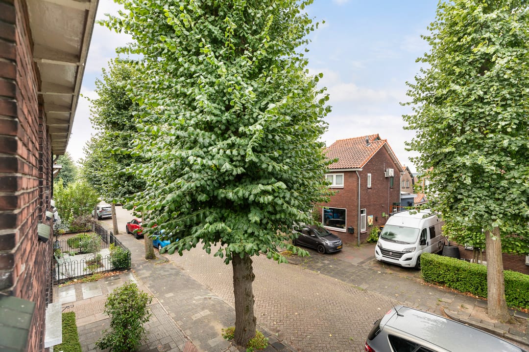 Photo 23 of Burgerdijkstraat 5