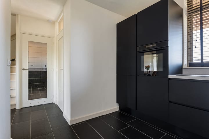 Foto 15 van van Stolbergweg 175