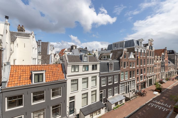 Photo 11 of Kerkstraat 4-B