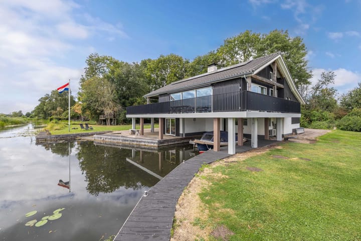 Photo 4 of Muggenbeet 6-D