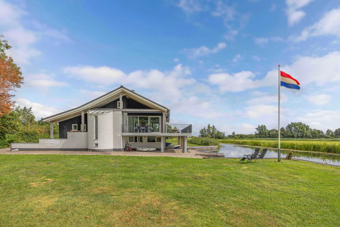 Foto 5 van Muggenbeet 6-D