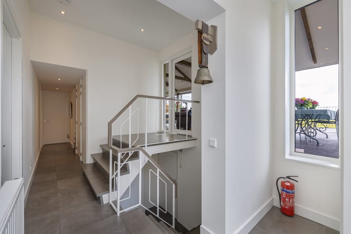 Photo 6 of Muggenbeet 6-D