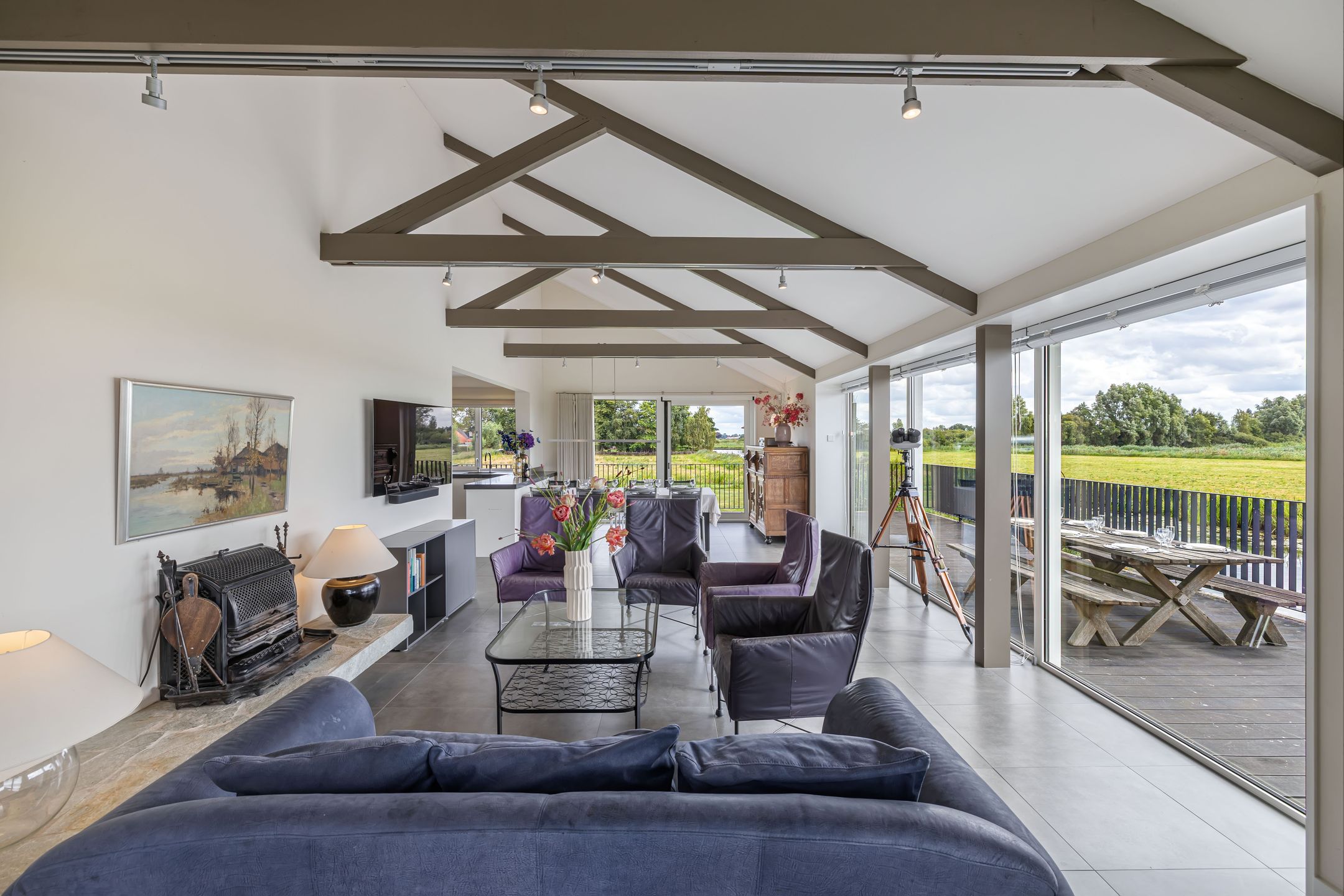 Foto 9 van Muggenbeet 6-D