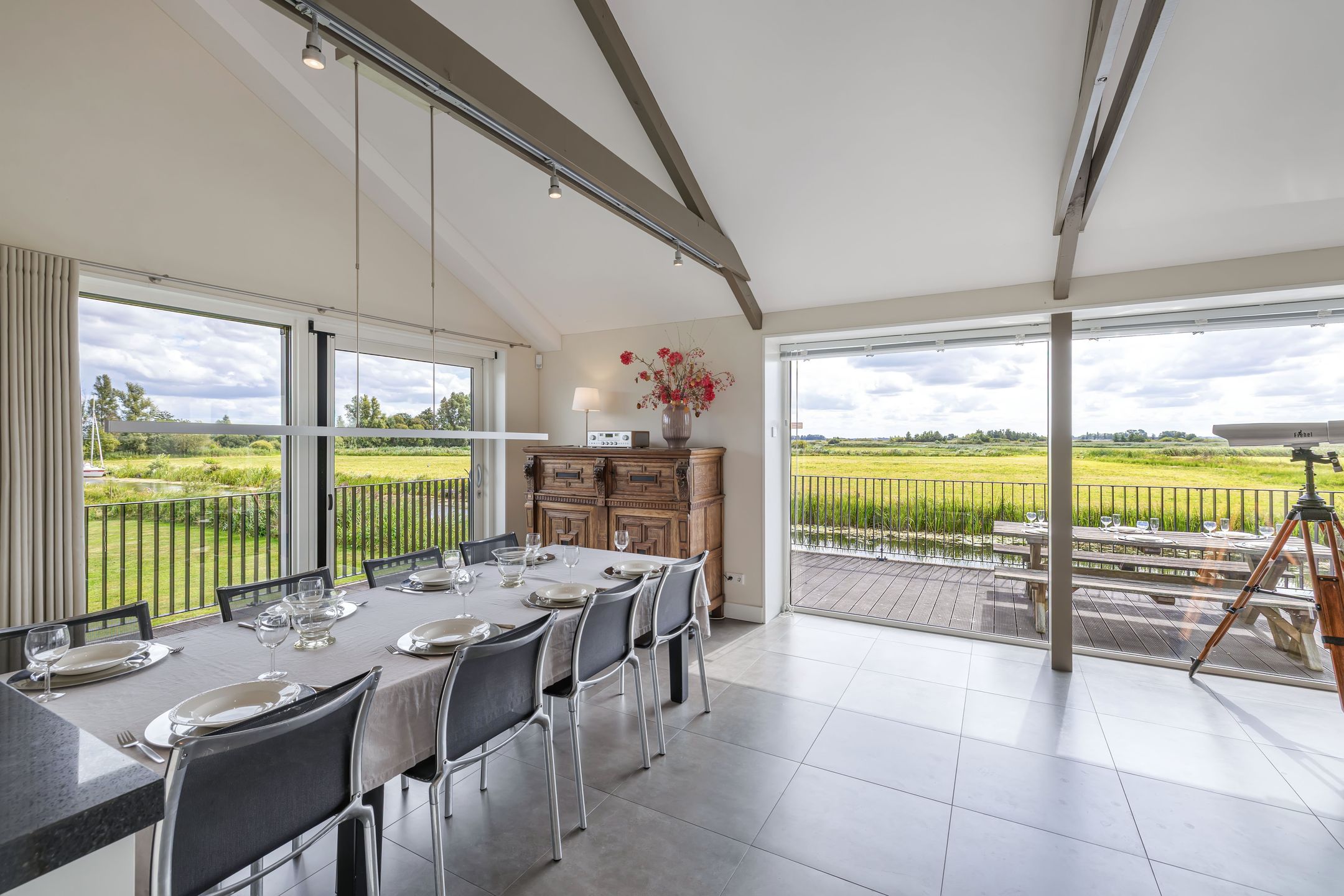 Foto 12 van Muggenbeet 6-D