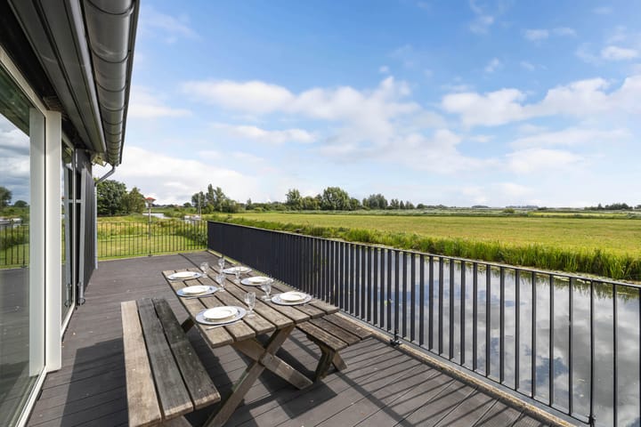 Photo 26 of Muggenbeet 6-D