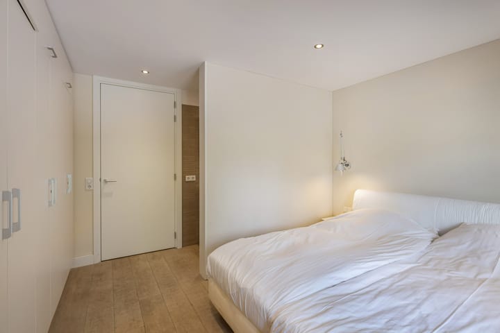 Photo 36 of Muggenbeet 6-D