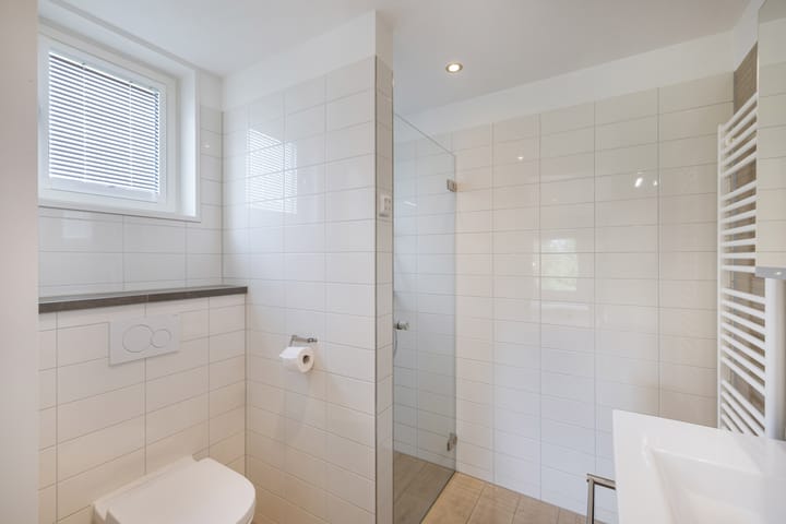 Photo 42 of Muggenbeet 6-D