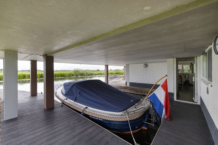 Photo 48 of Muggenbeet 6-D