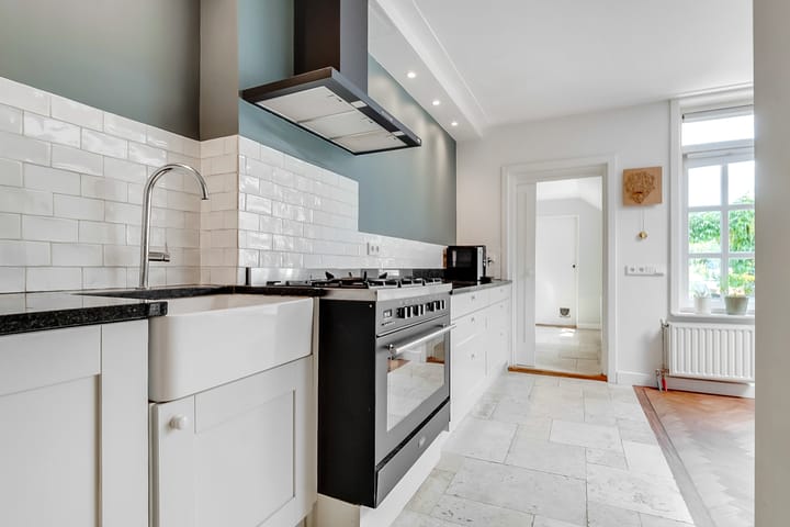 Foto 9 van Jacob van Lennepplein 5