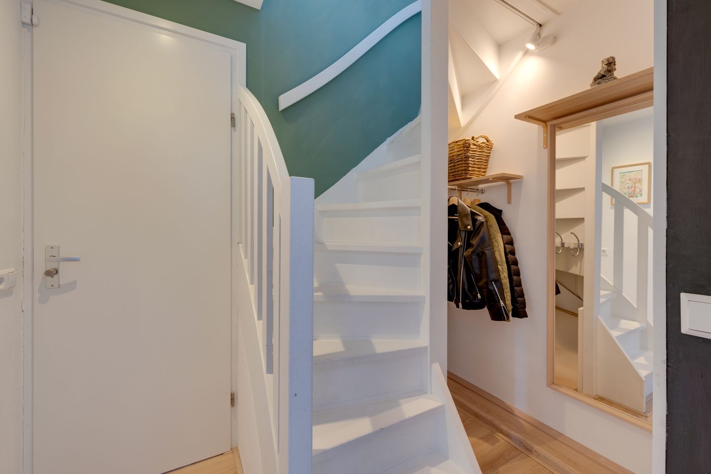 Foto 34 van Abraham de Haanstraat 8