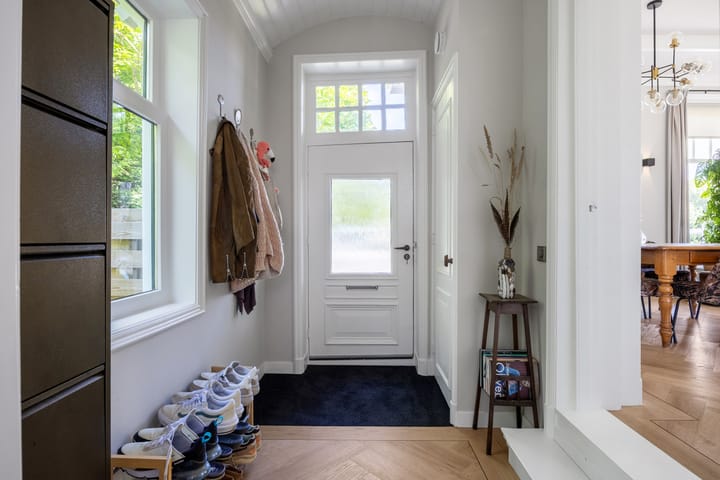 Foto 15 van Parallelweg 2