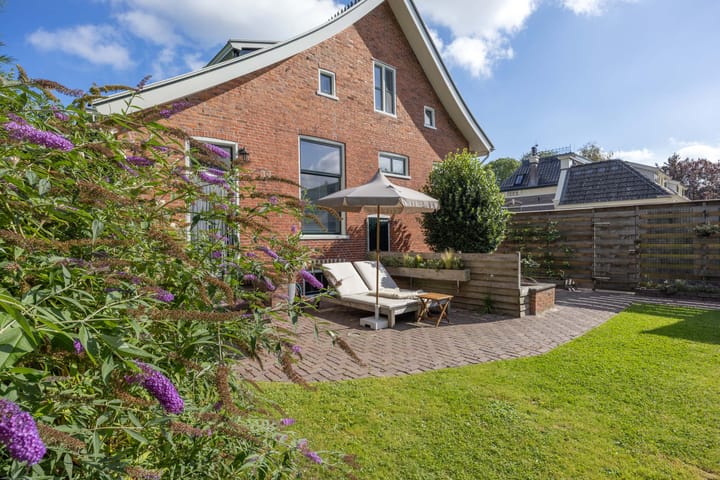 Foto 67 van Parallelweg 2