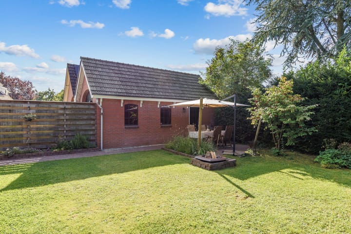 Foto 72 van Parallelweg 2