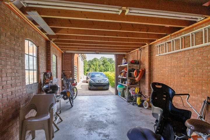 Foto 76 van Parallelweg 2