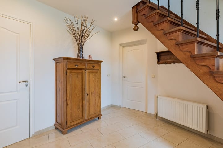 Photo 6 of Burg. Van Ginnekenstraat 14