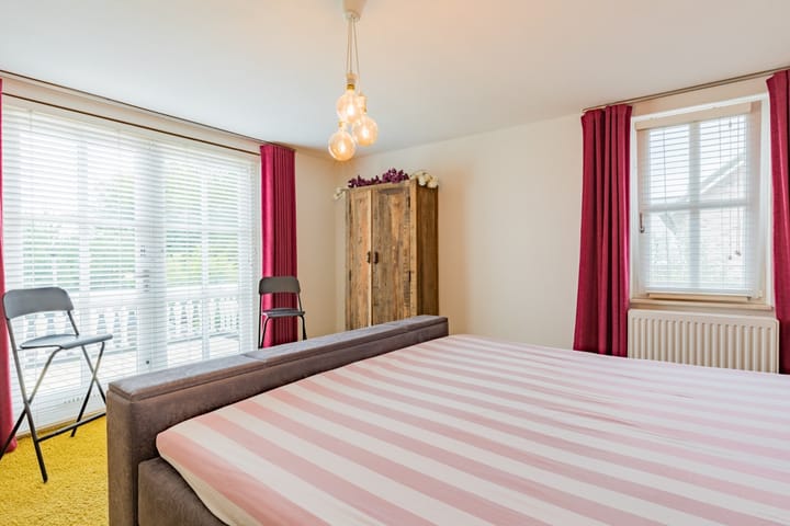 Photo 24 of Burg. Van Ginnekenstraat 14