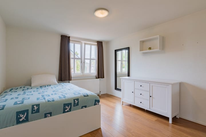 Photo 26 of Burg. Van Ginnekenstraat 14