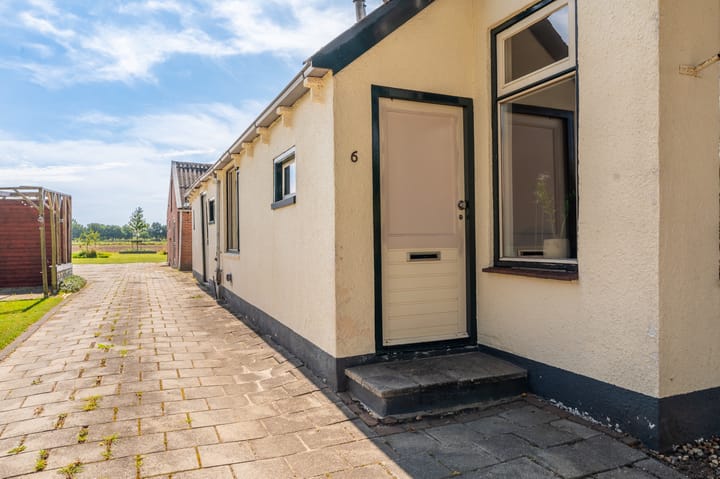 Foto 3 van Zwaagsterweg 6